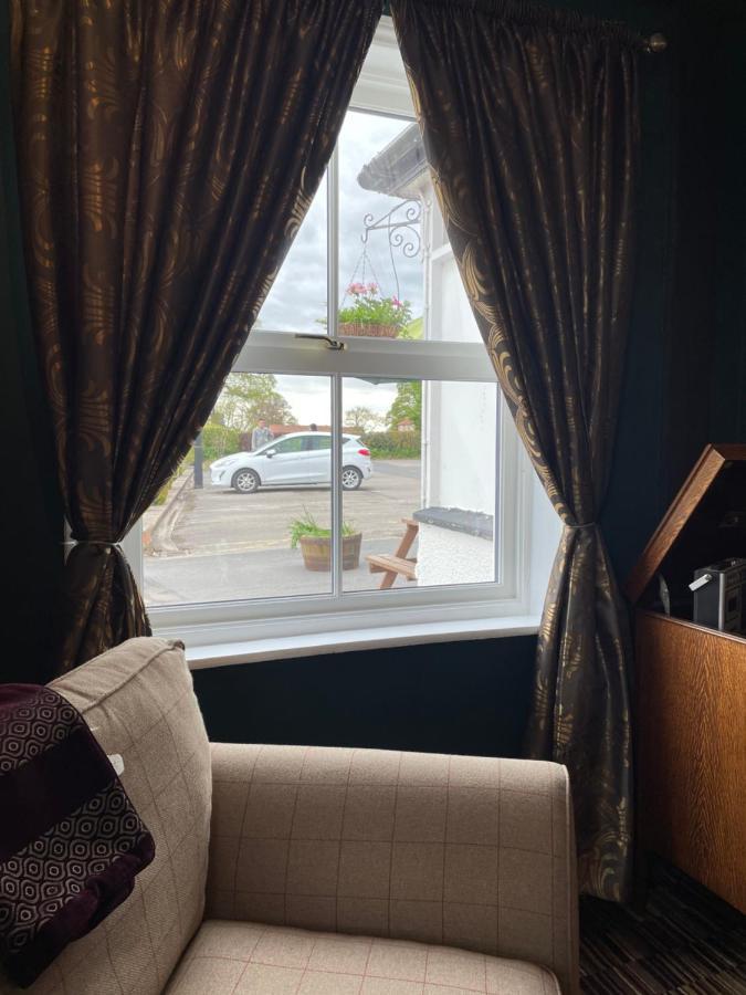 Hotel The White Swan Deighton York Exterior foto