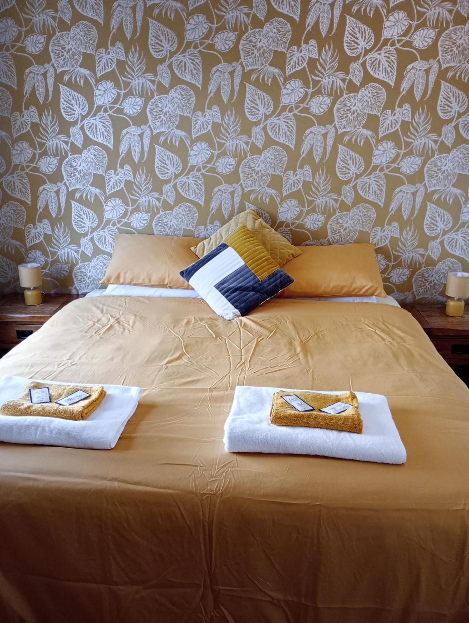Hotel The White Swan Deighton York Habitación foto